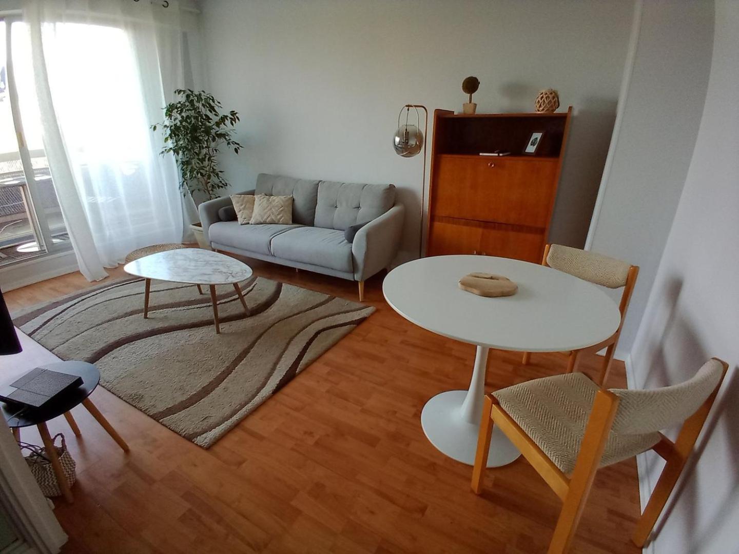 Le Casanova - Appartement avec parking et balcon vue Cathédrale Chartres Extérieur photo